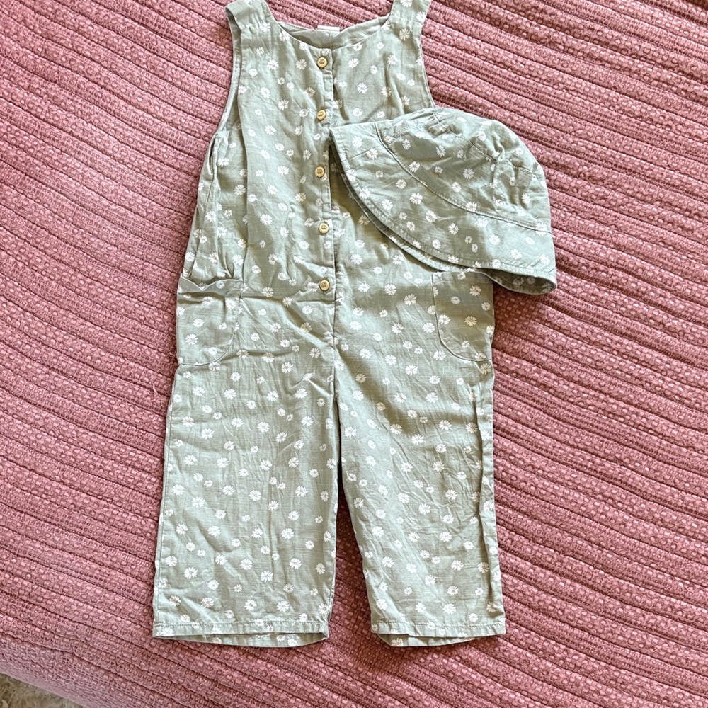 H&M Sage Green Floral Cotton Jumpsuit with Hat